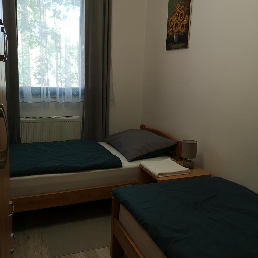 Turul -Kuca Za Odmor- Apartman Korod Kültér fotó